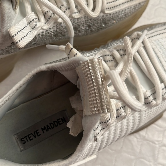 Steve Madden Maxima Rhinestone embellished sneaker 7.5 - Picture 13 of 13
